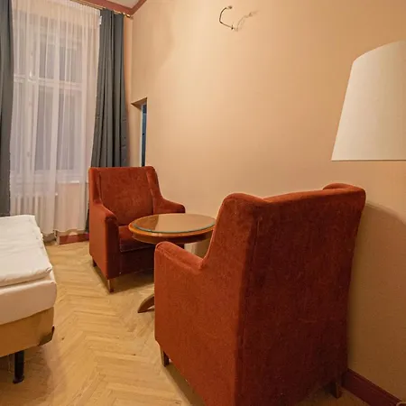 4 Bedrooms 130m2 At The Main Square Apartament *