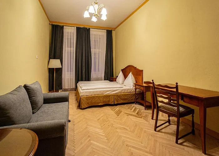 4 Bedrooms 130m2 At The Main Square