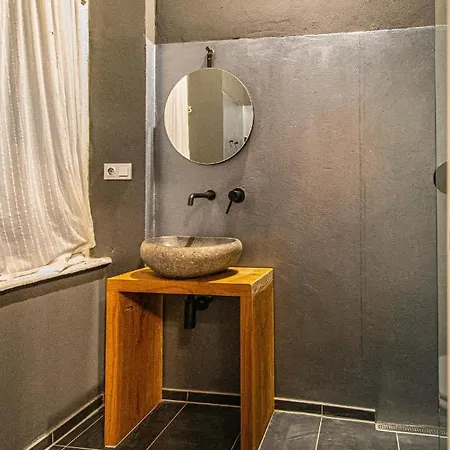 アパート 4 Bedrooms 130m2 At The Main Square プラハ